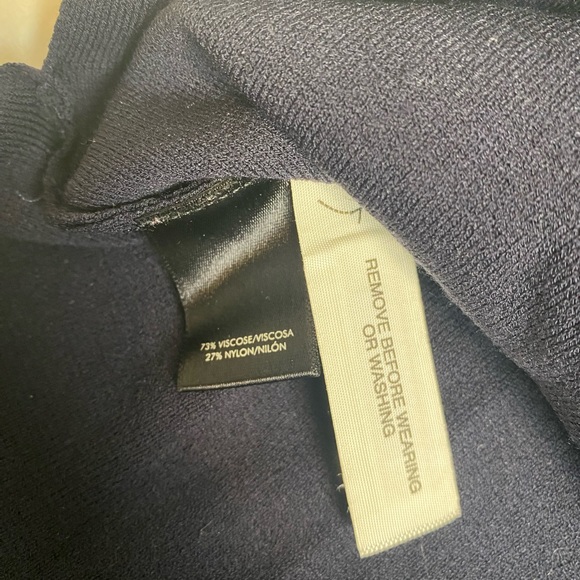 Ann Taylor Ruffle Sleeve 1/2 length Knit size XS - Picture 5 of 7